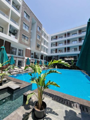 Peaceful 3BR, 2BA Escape 4 Pools, Wi-Fi, Onsite Shop & Onsite Restaurant near El Gouna